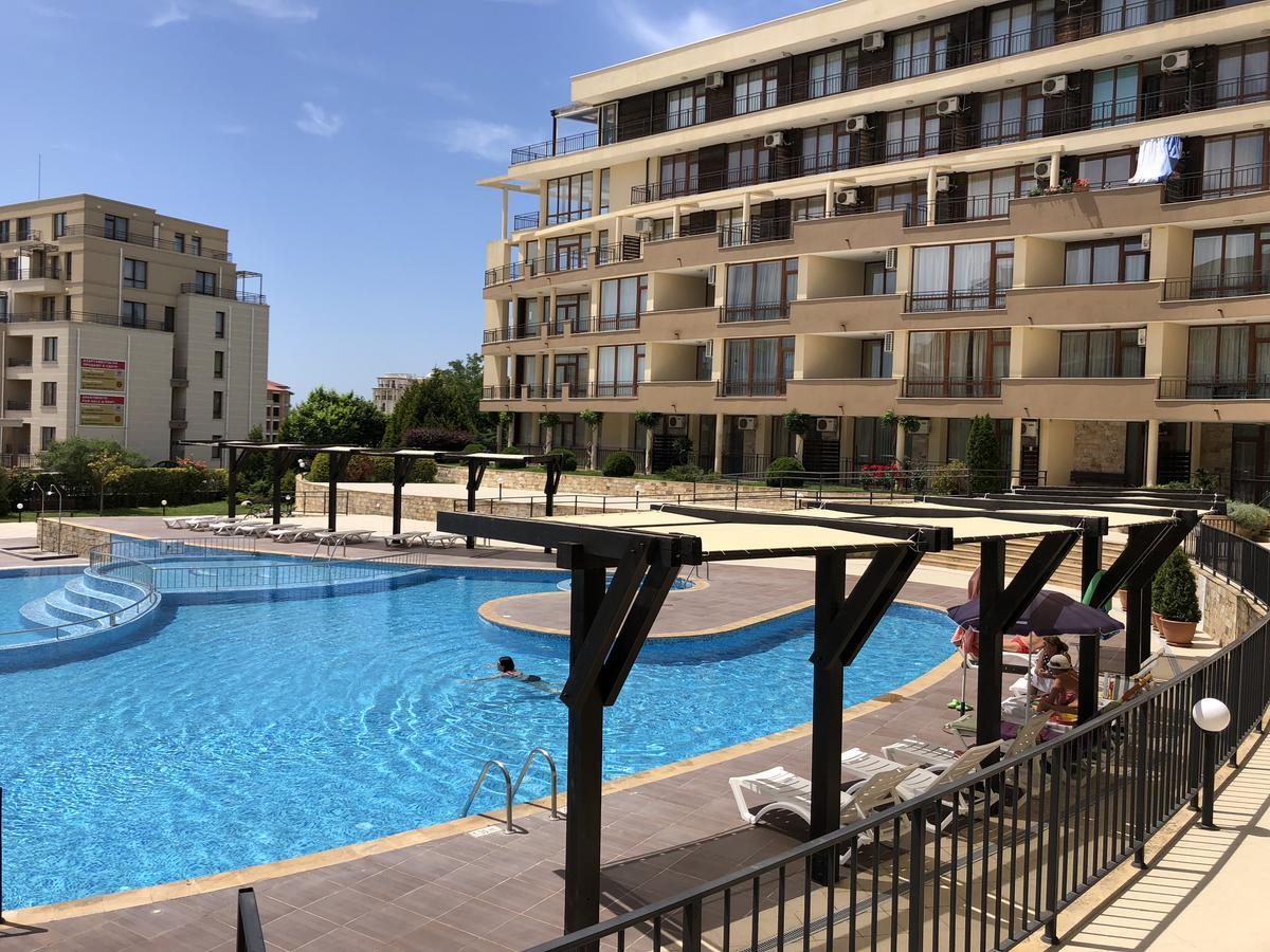 VP Luxor Studio Sveti Vlas Extérieur photo